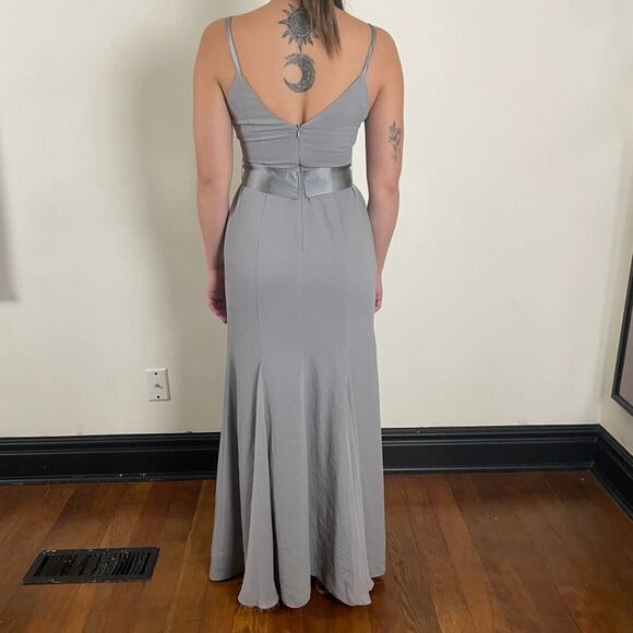 Vera Wang Formal Dress - Picture 3 of 5